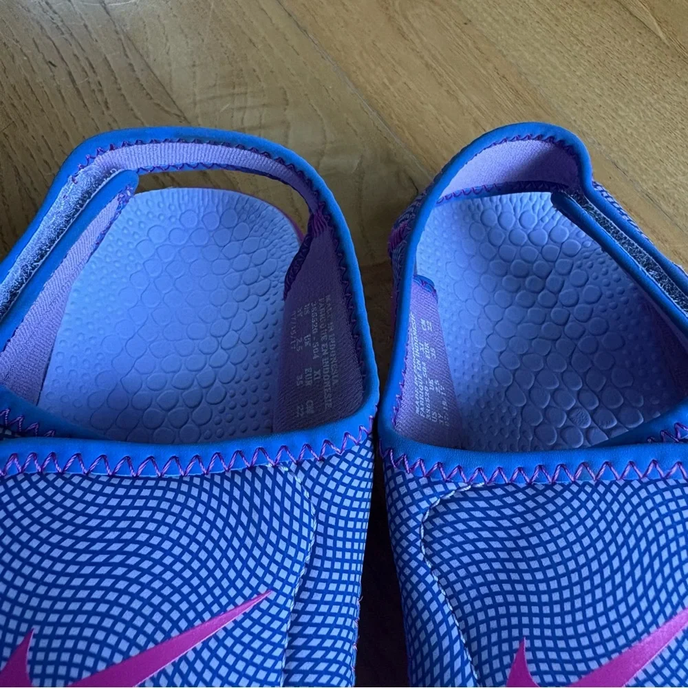 Nike Sunray Adjust 4 Sandals Shoes Hydrangeas Comet Blue Pink Youth Girls Size 3 - Picture 9 of 13
